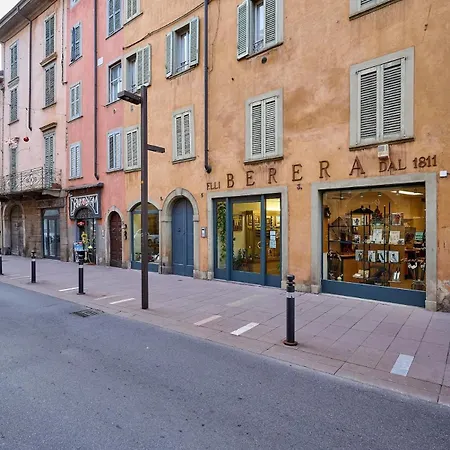 Centro-ac-netflix * Bérgamo