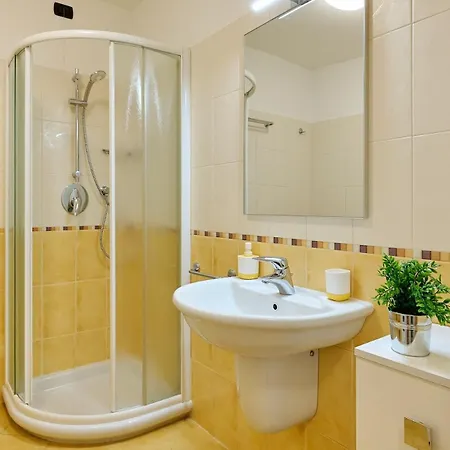 Centro-ac-netflix Apartamento Bérgamo